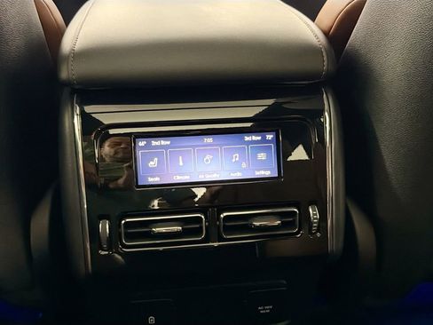 Used 2023 Lincoln Aviator Reserve w/ Equipment Group 201A RWD image 26