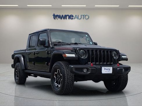 Used 2023 Jeep Gladiator Rubicon w/ LED Lighting Group AWD/4WD image 9