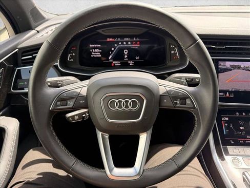 Used 2025 Audi Q7 3.0T Premium Plus AWD/4WD image 18