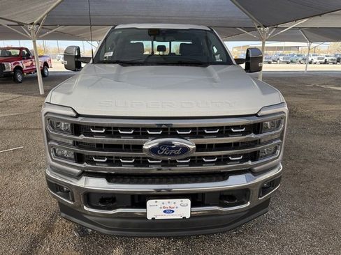 New 2026 Ford F250 Lariat w/ Chrome Package image 2