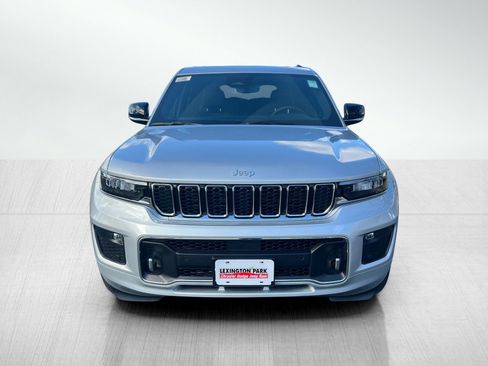 New 2025 Jeep Grand Cherokee L Overland w/ Luxury Tech Group IV AWD/4WD image 5