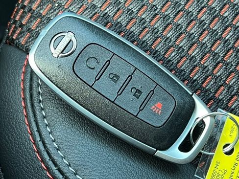 New 2026 Nissan Kicks SR w/ SR Premium Package image 30