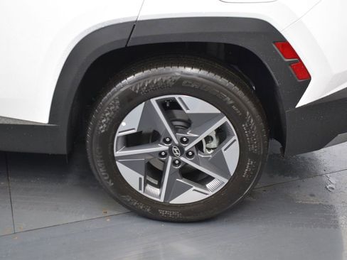 Certified 2025 Hyundai Tucson SEL image 12