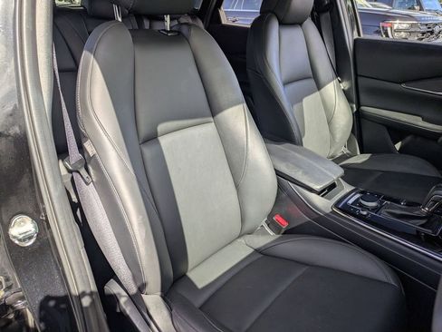 Used 2025 MAZDA CX-30 AWD 2.5 S w/ Preferred Package image 29