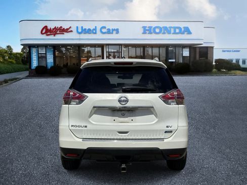 Used 2014 Nissan Rogue SV w/ SV Premium Package FWD image 4