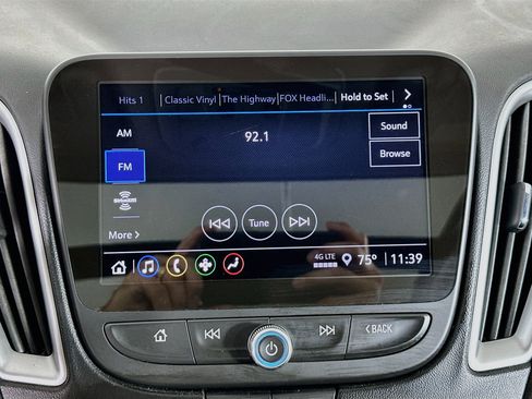 Used 2024 Chevrolet Malibu LT FWD image 19