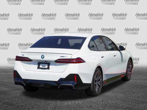 Used 2024 BMW i5 eDrive40i w/ M Sport Package RWD image 8