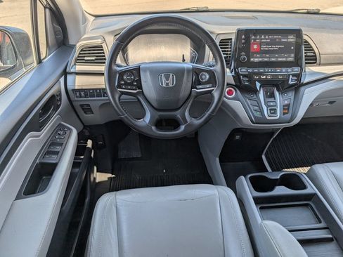 Used 2019 Honda Odyssey EX-L image 3