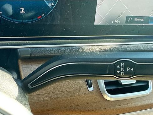 Used 2020 Mercedes-Benz GLE 350 4MATIC image 17