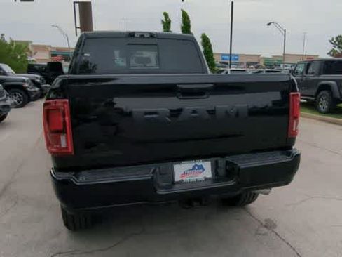 New 2026 RAM 2500 Big Horn AWD/4WD image 7