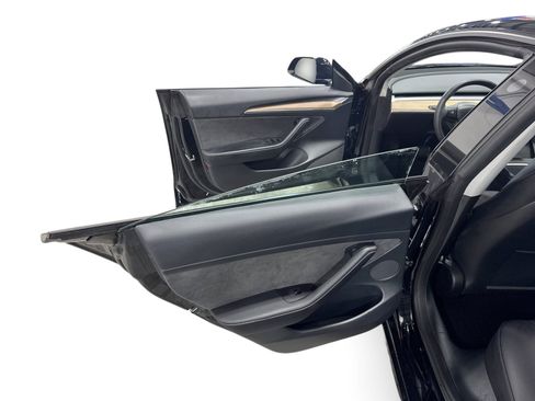 Certified 2023 Tesla Model 3 Standard Range RWD image 10