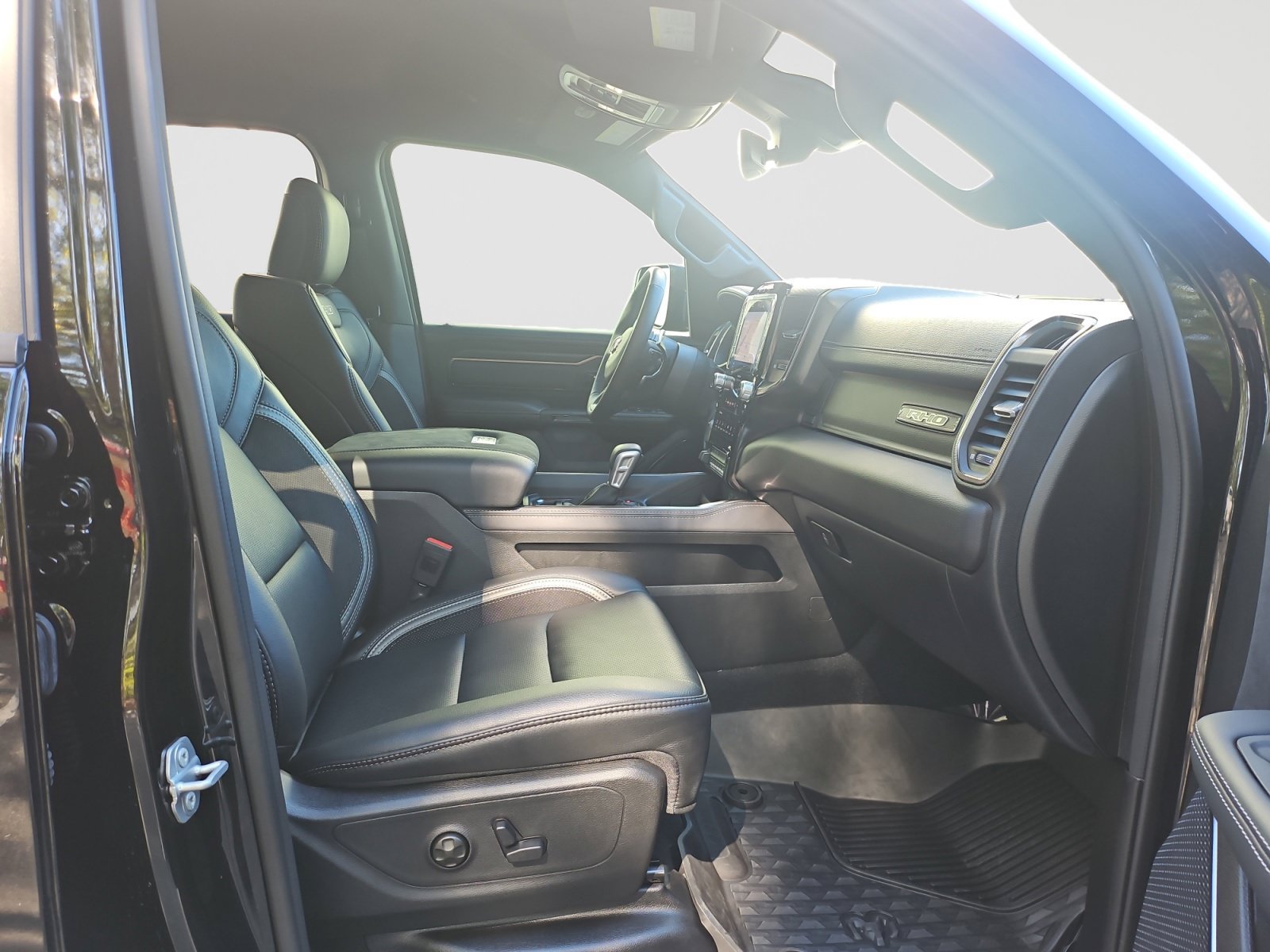 Used 2026 RAM 1500 RHO AWD/4WD image 17