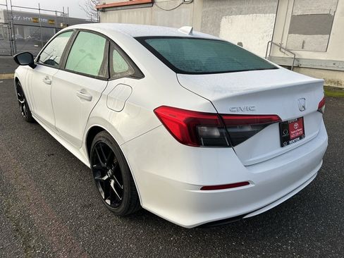 Used 2022 Honda Civic Sport image 7