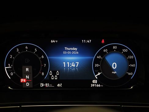 Used 2024 Volkswagen Atlas SEL Premium R-Line image 8