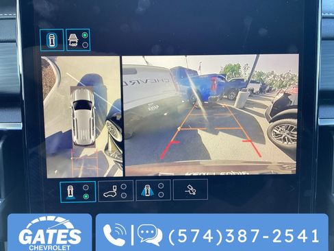 Used 2025 GMC Acadia Elevation image 23