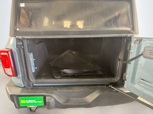 Used 2023 Ford Bronco 4-Door AWD/4WD image 35