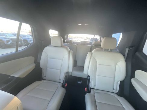 Certified 2023 Chevrolet Traverse LT image 19