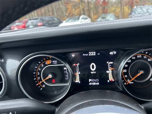 Used 2021 Jeep Wrangler Unlimited Sahara image 24