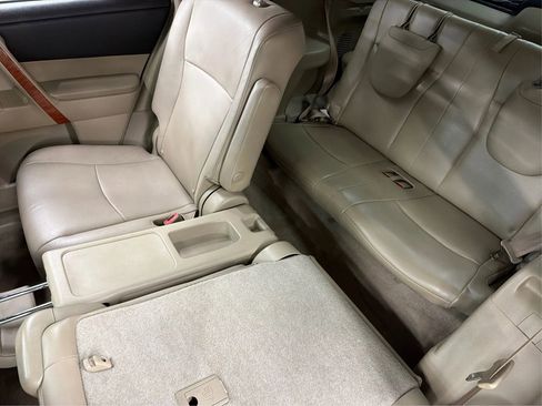Used 2010 Toyota Highlander Limited FWD image 28