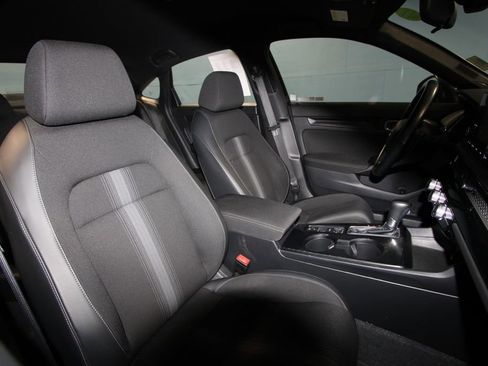 Used 2023 Honda Civic Sport image 23