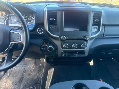 Used 2024 RAM 2500 Big Horn w/ Bed Utility Group image 17