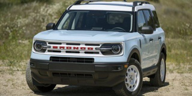 Used 2024 Ford Bronco Sport Heritage w/ Heritage Convenience Package AWD/4WD image 1