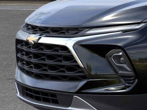 New 2026 Chevrolet Blazer LT image 13