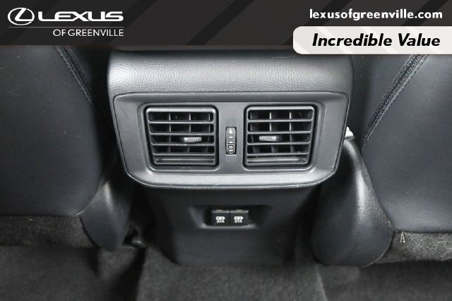 Used 2019 Toyota RAV4 XLE Premium w/ Cold Weather Package AWD/4WD image 27