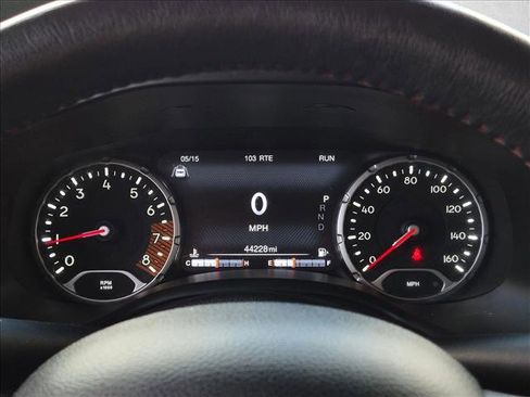 Used 2022 Jeep Renegade Trailhawk AWD/4WD image 10