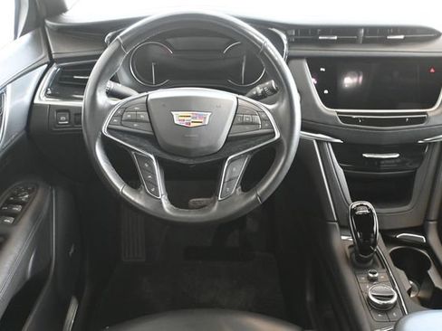 Used 2024 Cadillac XT5 Premium Luxury w/ LPO, Premium Carpet Package image 13