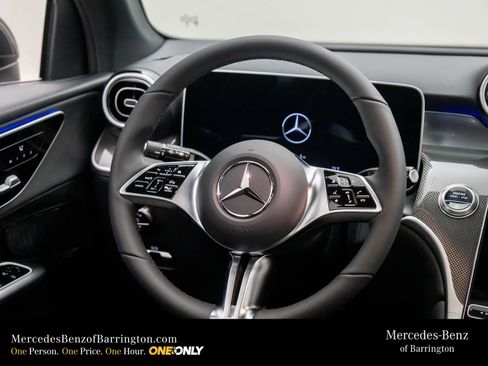 New 2026 Mercedes-Benz GLC 300 4MATIC image 12
