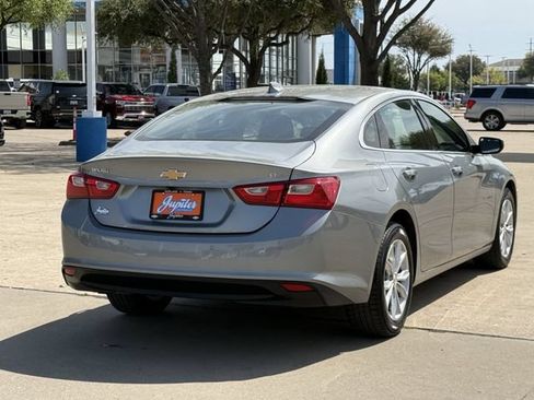 Used 2025 Chevrolet Malibu LT FWD image 5
