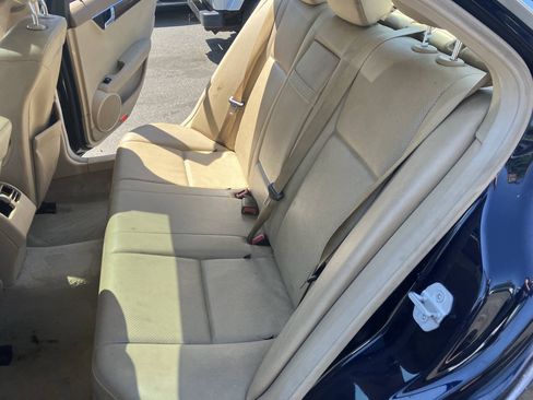 Used 2008 Mercedes-Benz C 300 4MATIC Sedan image 25