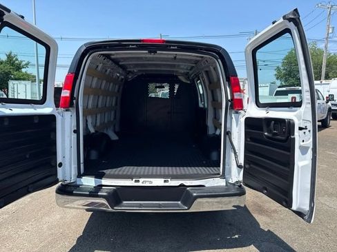 Used 2024 Chevrolet Express 2500 w/ Driver Convenience Package RWD image 14
