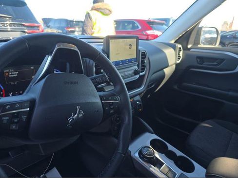 Used 2024 Ford Bronco Sport Big Bend w/ Convenience Package image 3