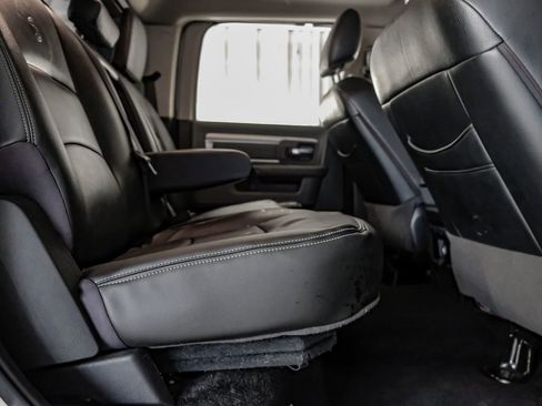 Used 2016 RAM 1500 Lone Star image 35