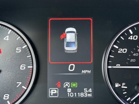 Used 2023 Subaru Legacy Limited AWD/4WD image 40