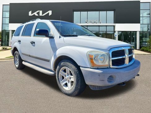 Used 2006 Dodge Durango SXT image 1