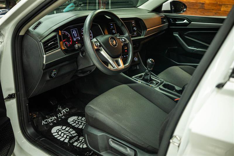 Used 2019 Volkswagen Jetta S w/ Driver Assistance Package FWD image 8