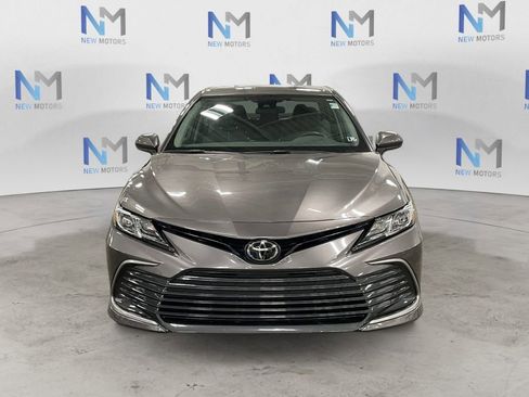 Used 2023 Toyota Camry LE image 8