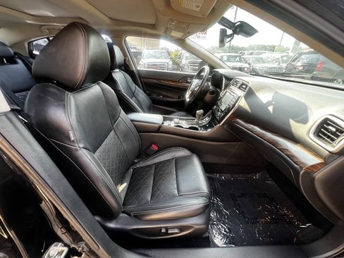 Used 2016 Nissan Maxima Platinum FWD image 13