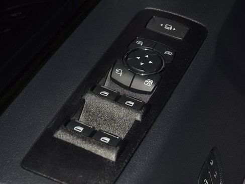 Used 2022 Ford F450 Platinum w/ FX4 Off-Road Package image 53