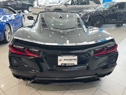 Used 2025 Chevrolet Corvette Stingray image 32