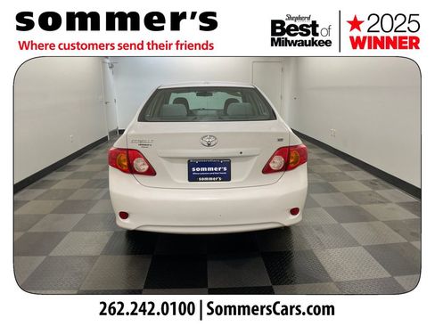 Used 2010 Toyota Corolla image 4