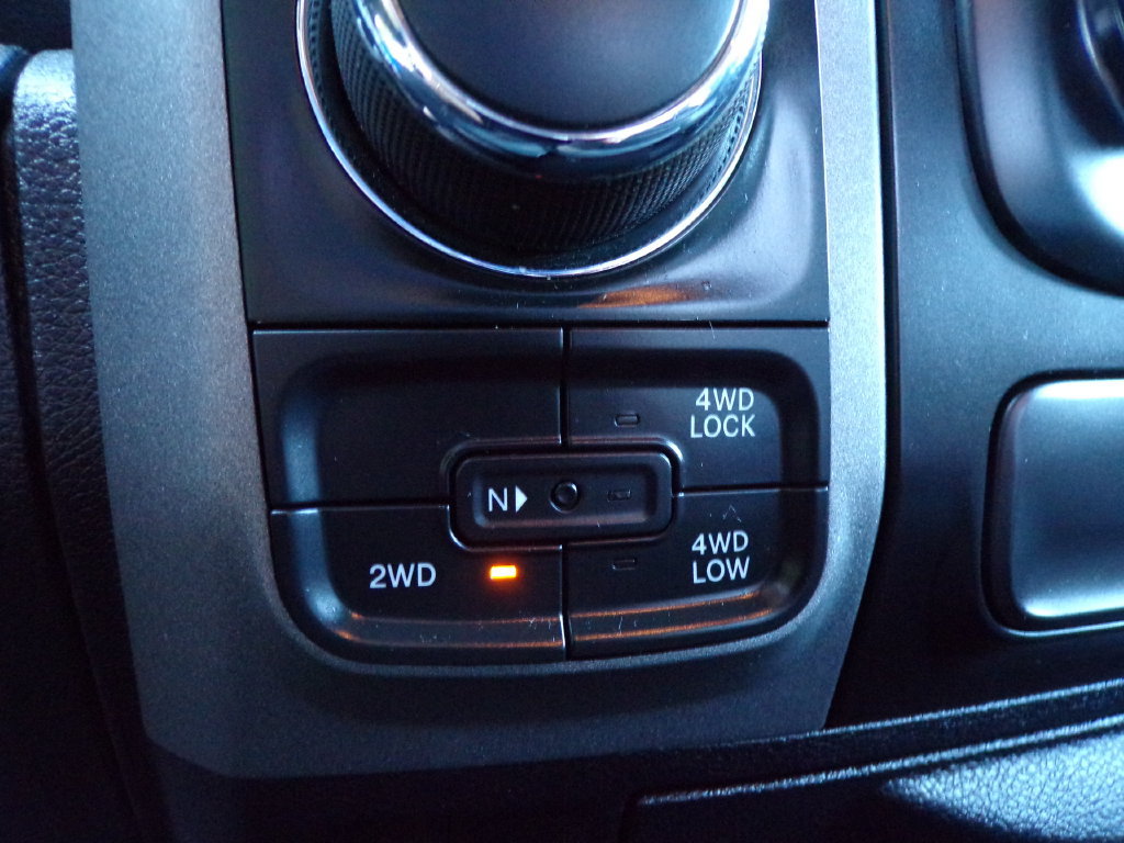 Used 2016 RAM 1500 Express AWD/4WD image 20