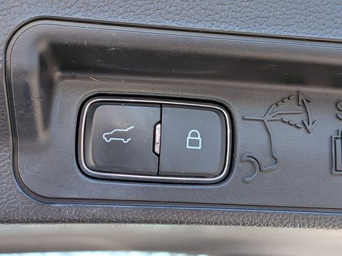 Certified 2023 Ford Explorer Limited w/ Equipment Group 301A image 16