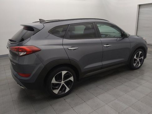 Used 2016 Hyundai Tucson Limited w/ Option Group 03 FWD image 10