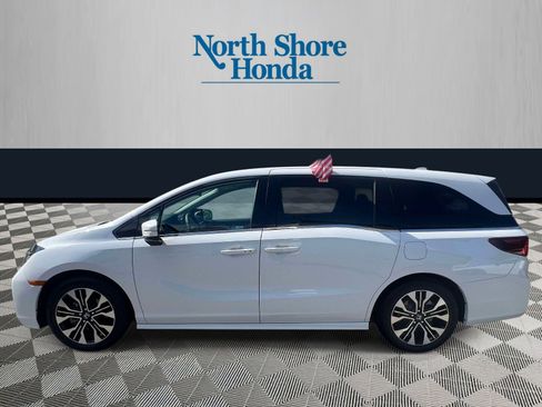 Used 2026 Honda Odyssey Elite image 6