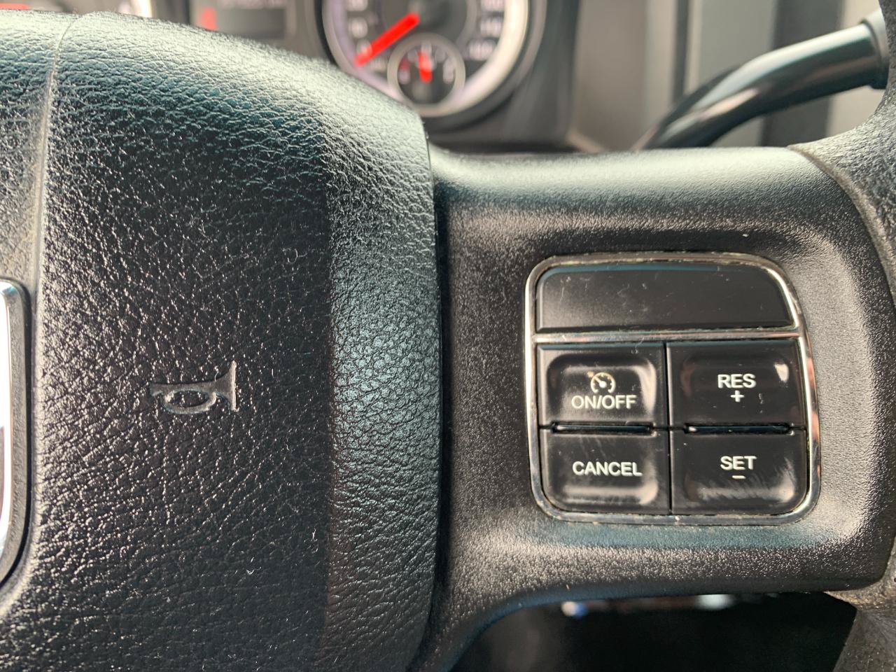 Used 2013 RAM 1500 Express AWD/4WD image 17