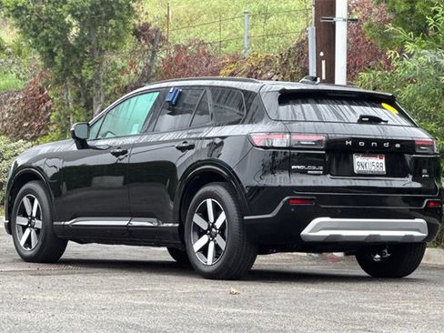 Certified 2024 Honda Prologue Touring image 6